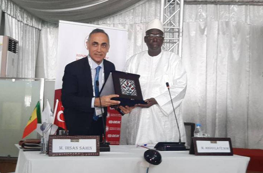 Yön. Kurulu Başkanımız Dr. İhsan Şahin Cezayir Gambiya Senegal ziyaretleri